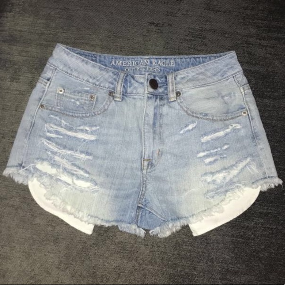 High waisted American Eagle denim shorts